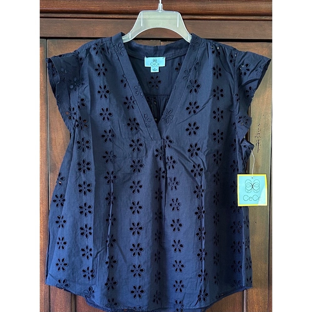 NWT CeCe Womens Navy Blue Eyelet Top Flutter Sleeve V-Neck Cotton Blouse XL - Picture 11 of 11
